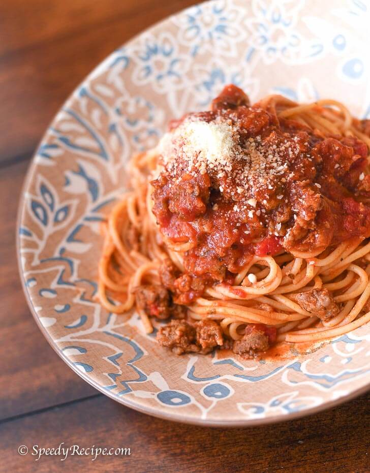 Sausage and Basil Spaghetti Recipe