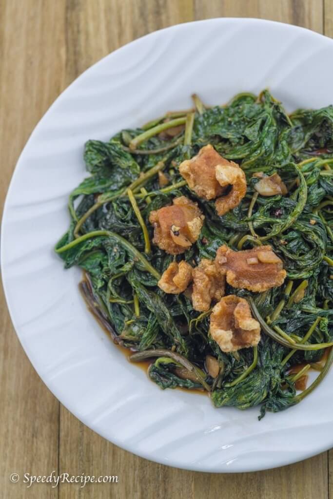 Adobong Kangkong (Water Spinach Adobo) - speedyrecipe.com